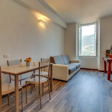 Lovely Lake Apartamento